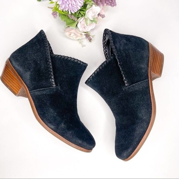 Jack Rogers Black Suede Ankle Boots 7M Wooden Heel Western Style Booties Shoes - Picture 1 of 11
